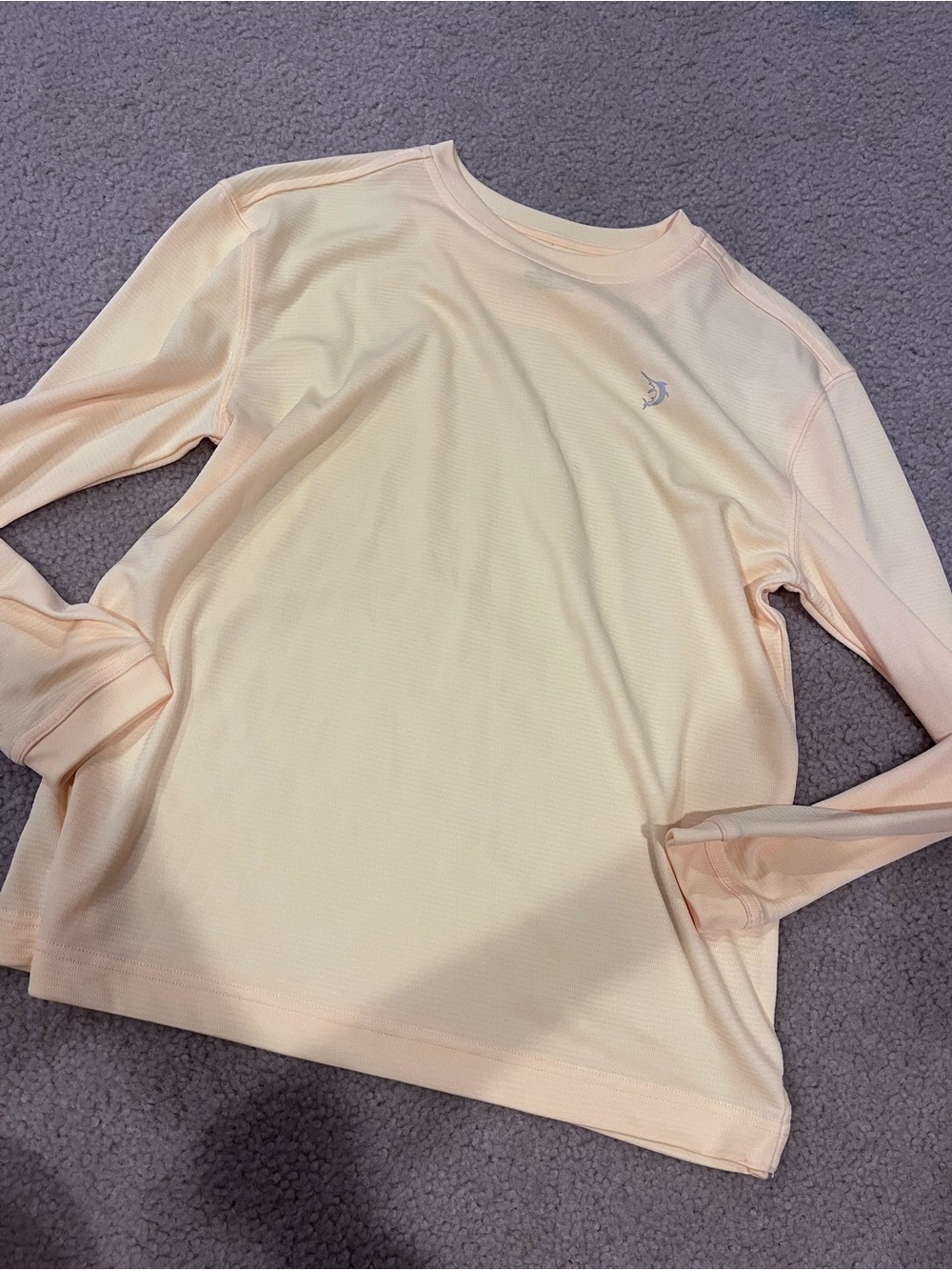 Reel Legends women’s medium Pastel yellow long sleeve fishing shirt